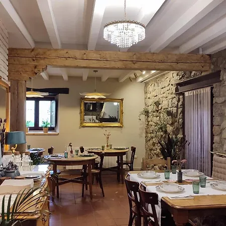 Inn La Dalia
